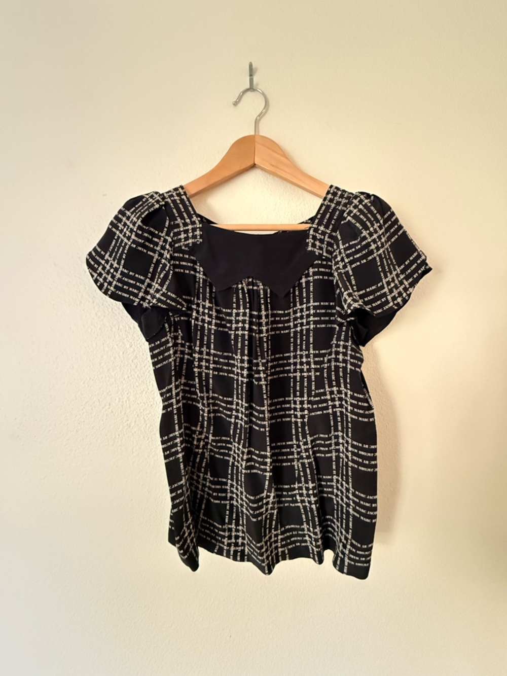 Marc by Marc Jacobs Black and White Silk Plaid Short Sleeve Blouse